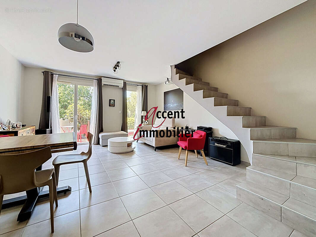 Maison à MERINDOL