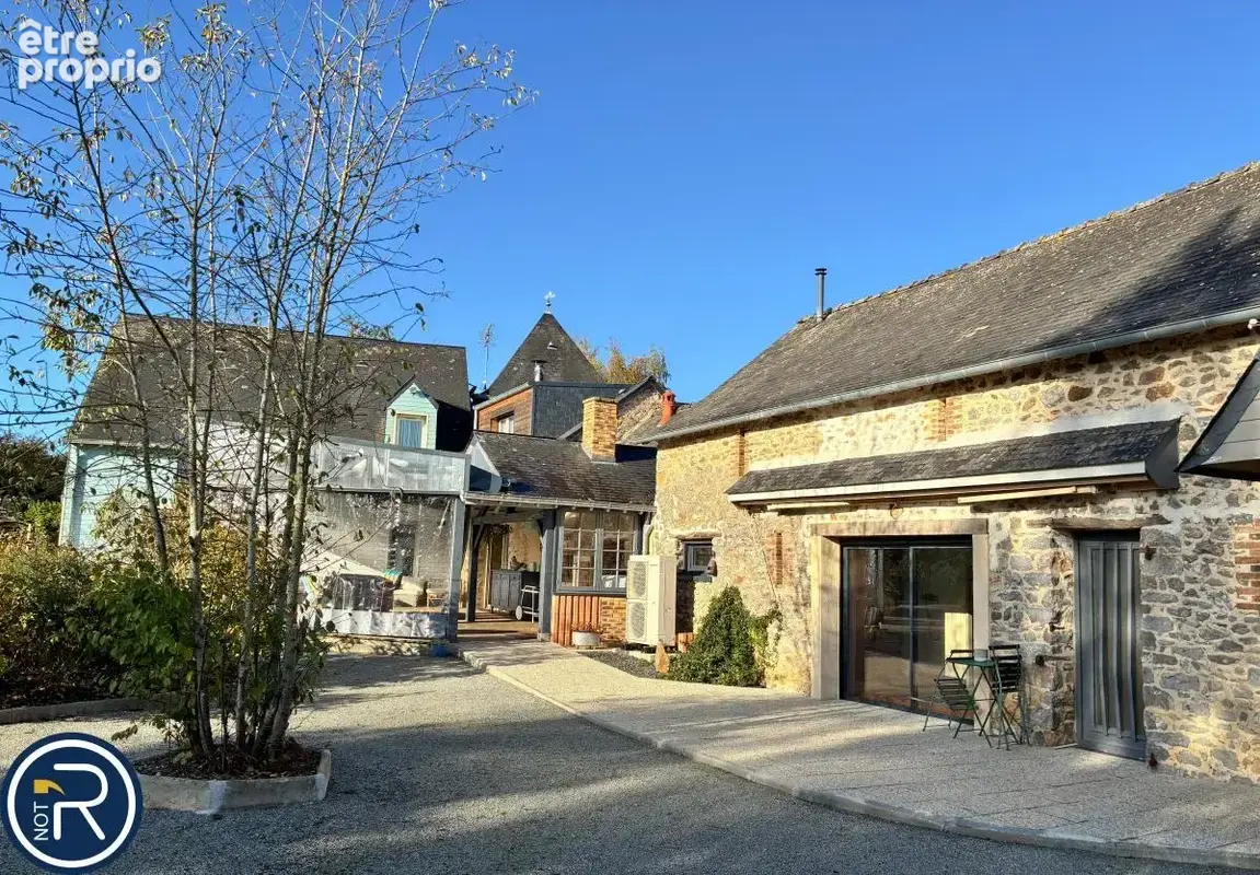 Maison 322 m² à Argentre  - photo 4