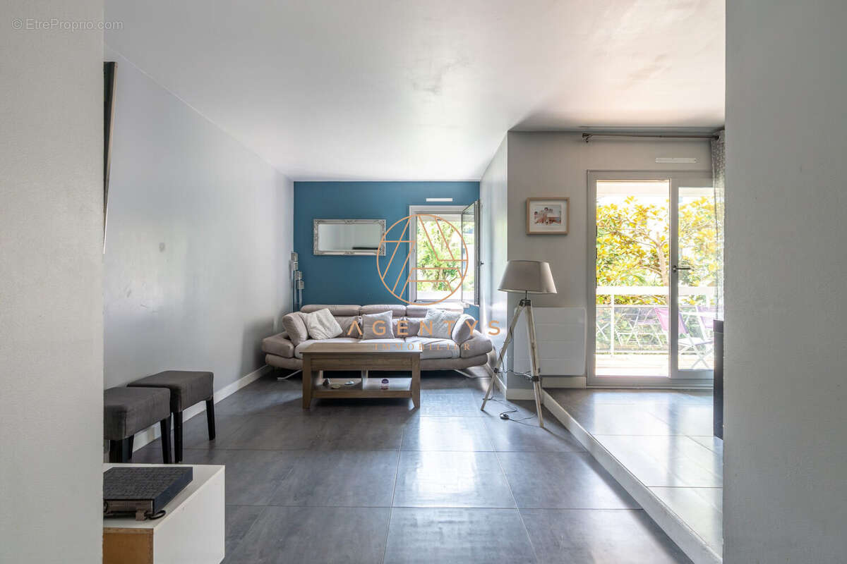 Appartement à NOGENT-SUR-MARNE