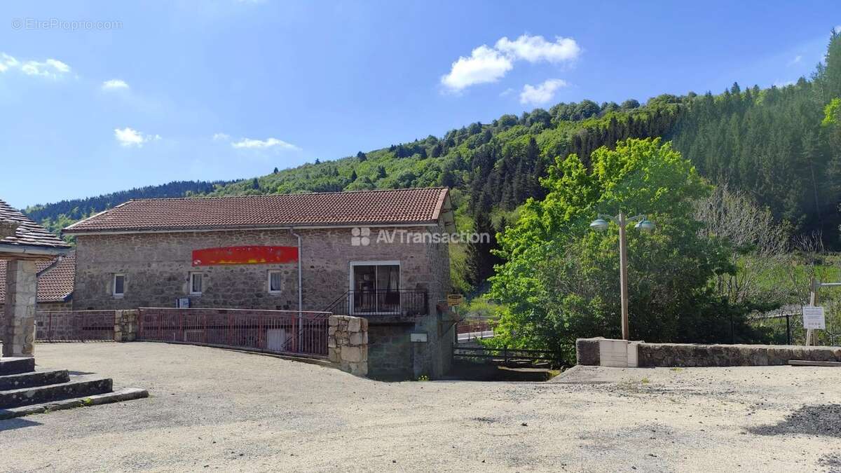 Maison 245 m² à Branges  - photo 33