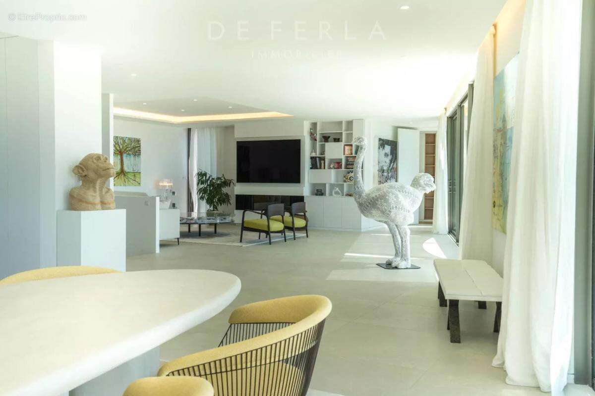 Maison à CAVALAIRE-SUR-MER