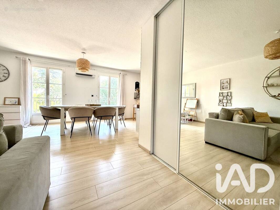 Photo 1 - Appartement à LA MOLE