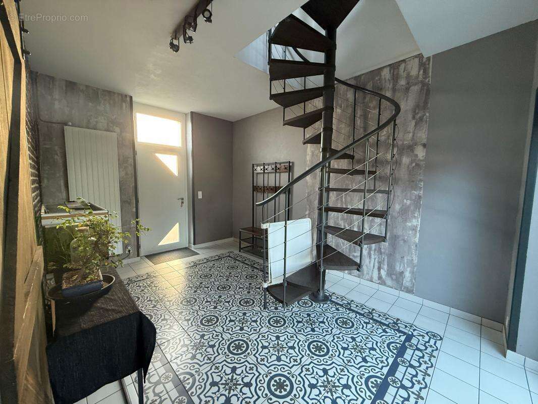 Maison à MONS-EN-PEVELE