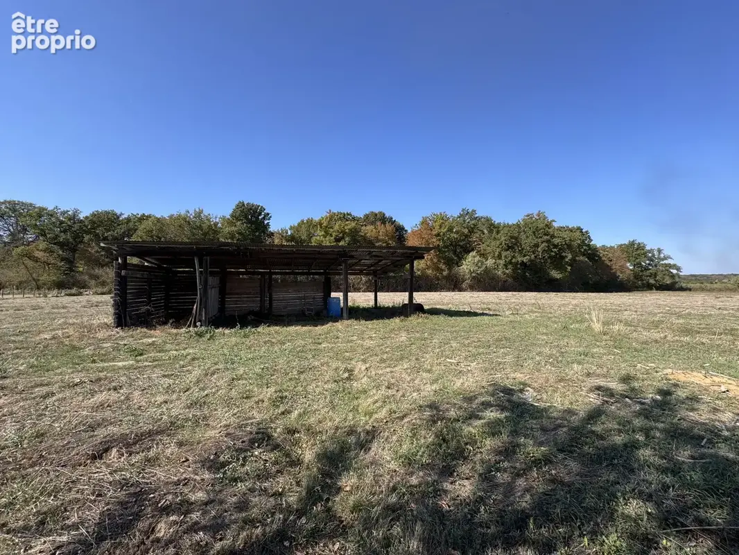 Maison individuelle avec grand terrain et potentiel d’aménagement - photo 14