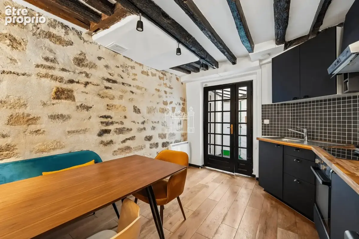 Appartement à PARIS-7E