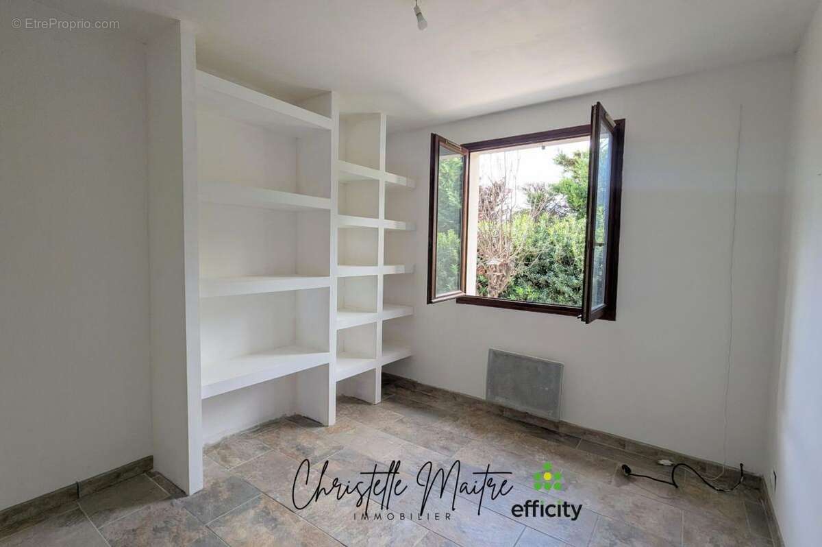 Maison à MAUSSANE-LES-ALPILLES