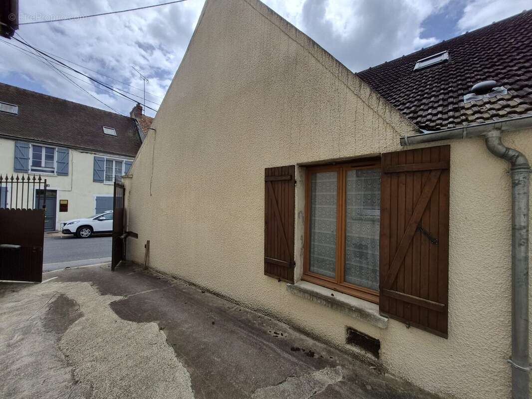 Appartement 38 m² à Saint-Arnoult-En-Yvelines  - photo 8