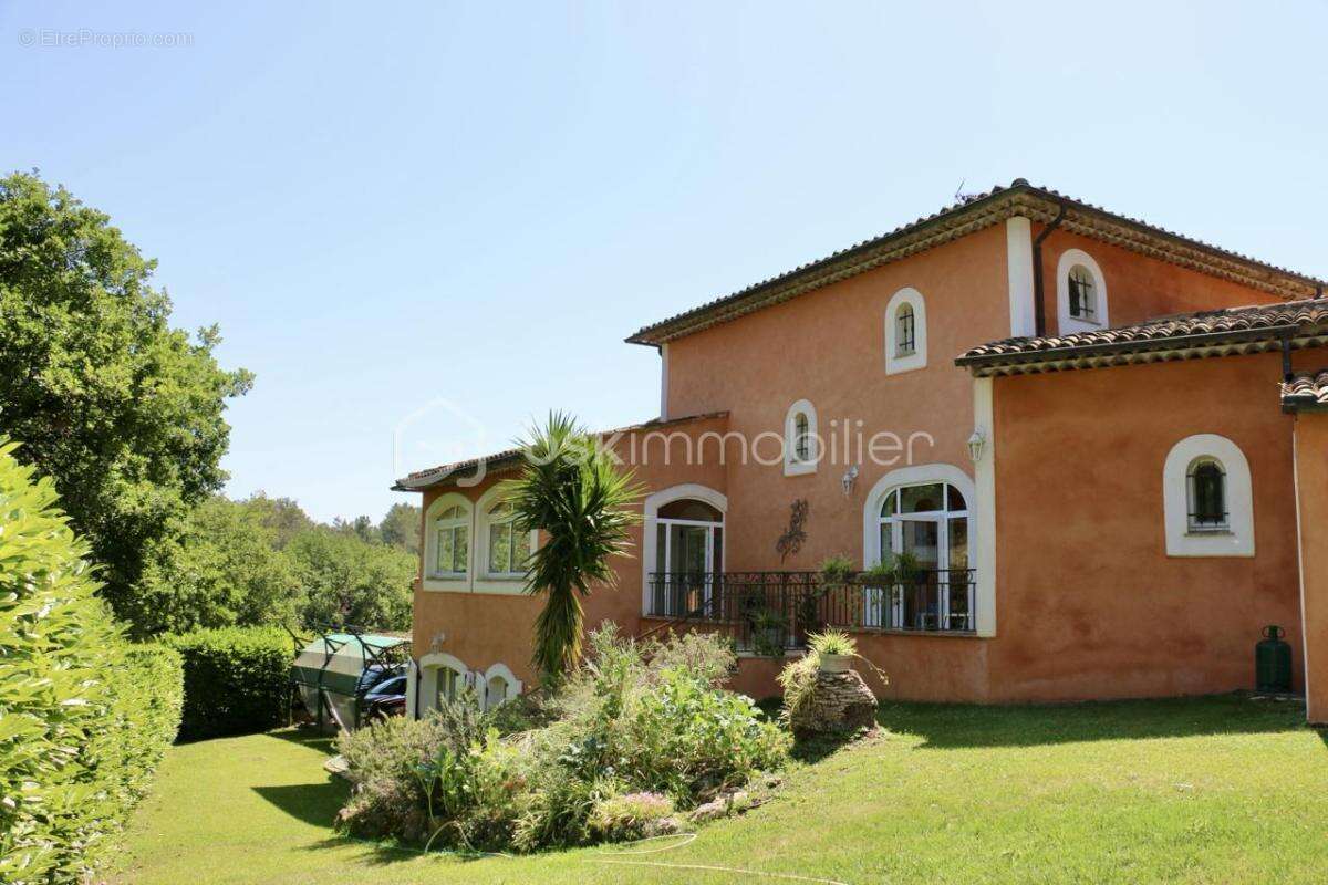 Maison à OPIO