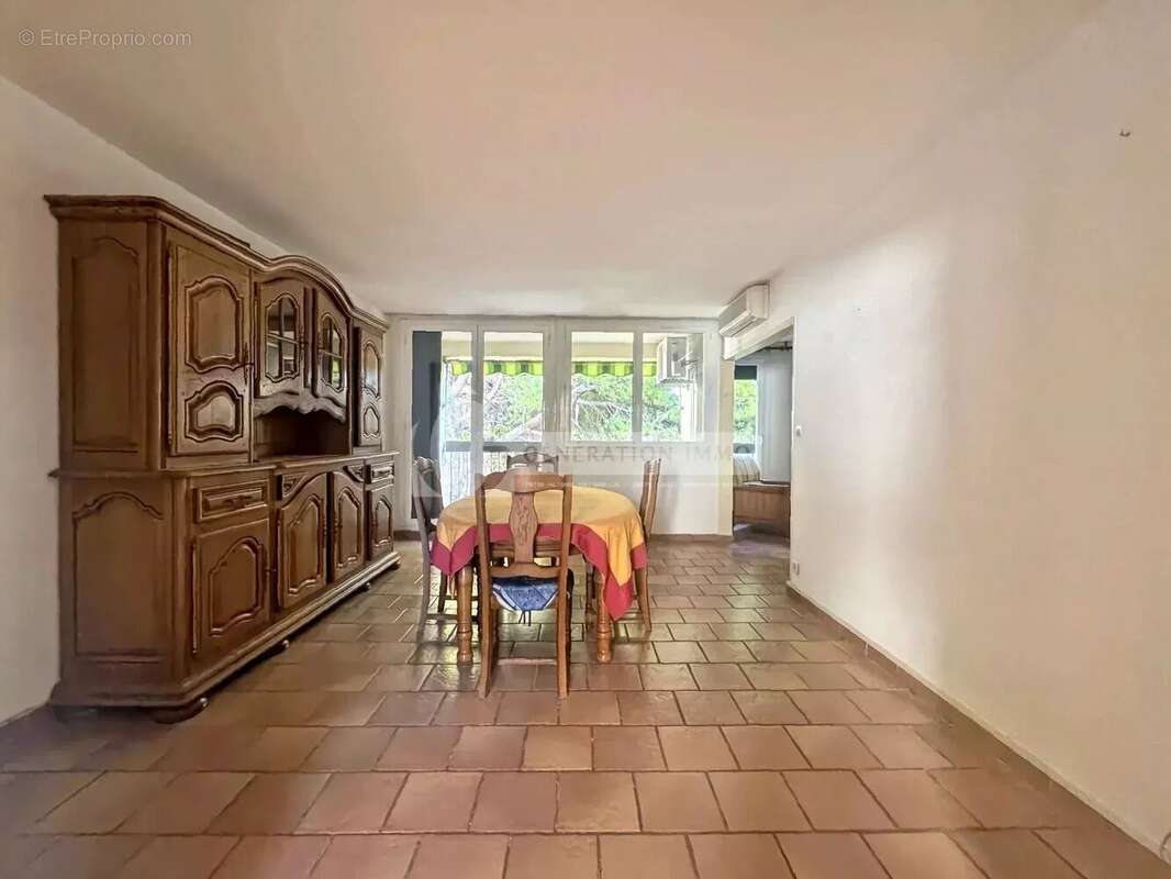 Appartement à ARLES