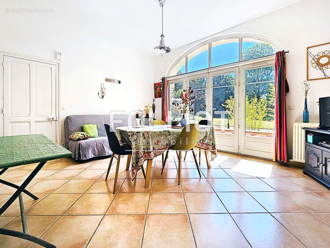 Maison de Maître du XIXe siècle -Ensemble immobilier remarquable au coeur de Douvres la Délivrande - photo 16