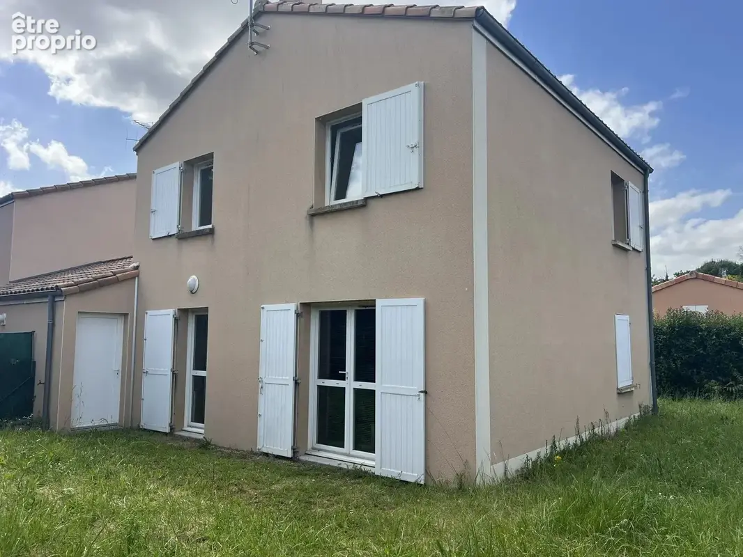 Maison à POITIERS