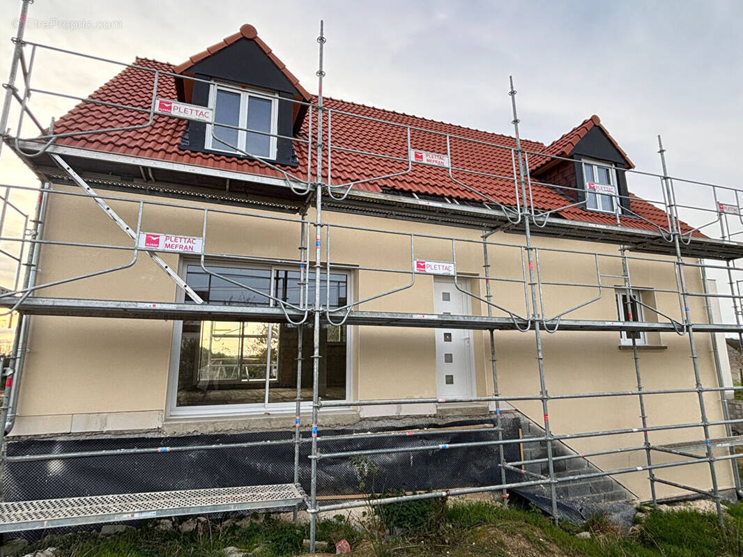 Maison à CHERY-LES-POUILLY