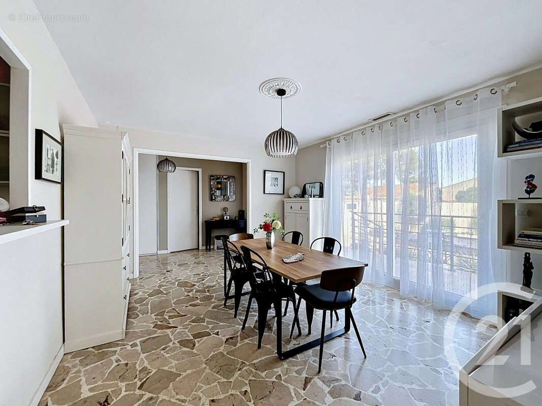 Maison à MEZE