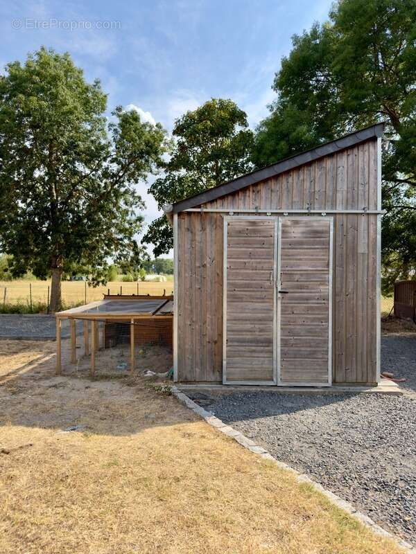 ALLONNES, Maison de 137m² 4 chambres avec vie de plain-pied sur terrain arboré de 1110m² - photo 21