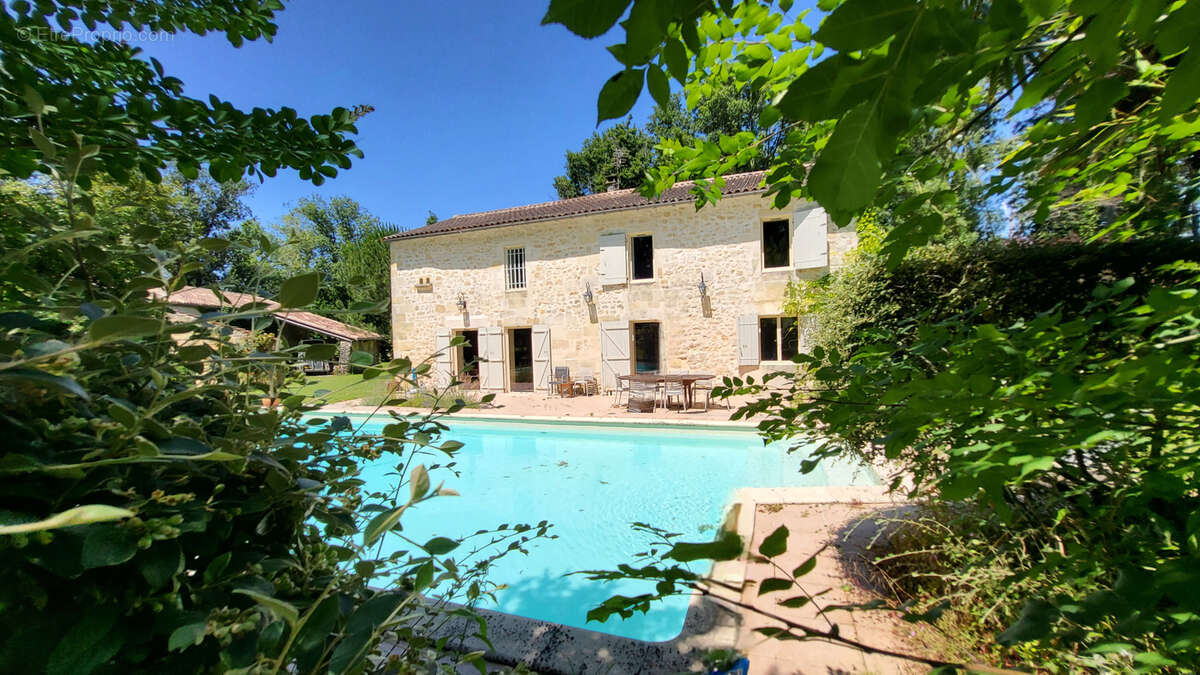 Maison à SAINT-ANDRE-DE-CUBZAC