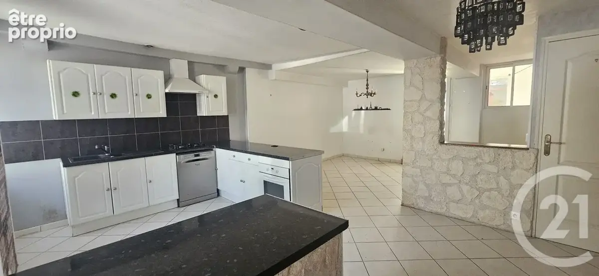 Maison 75 m² à Patay  - photo 3