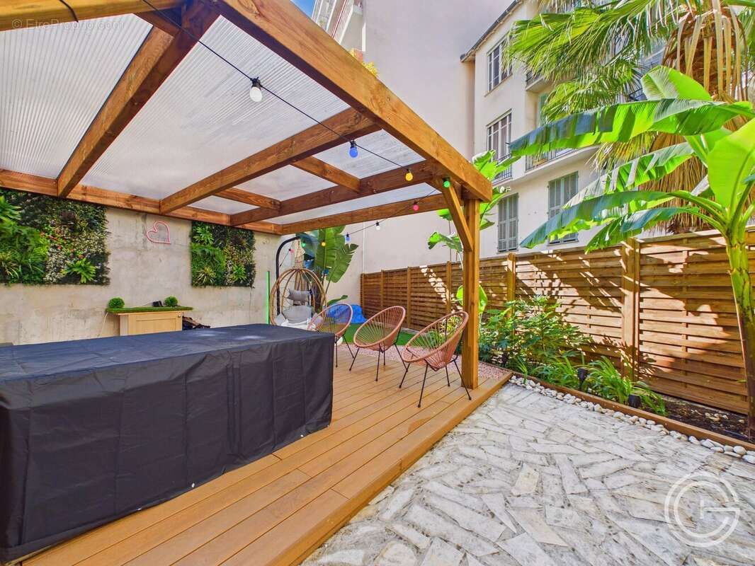 Appartement à NICE