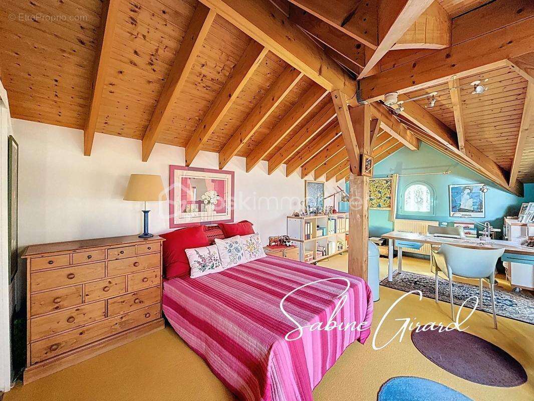 Maison à SAINT-MARTIN-D'HERES