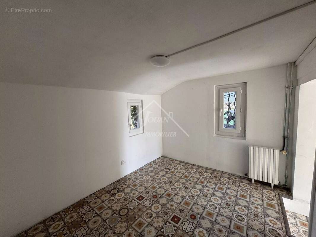 Maison à GANNAY-SUR-LOIRE