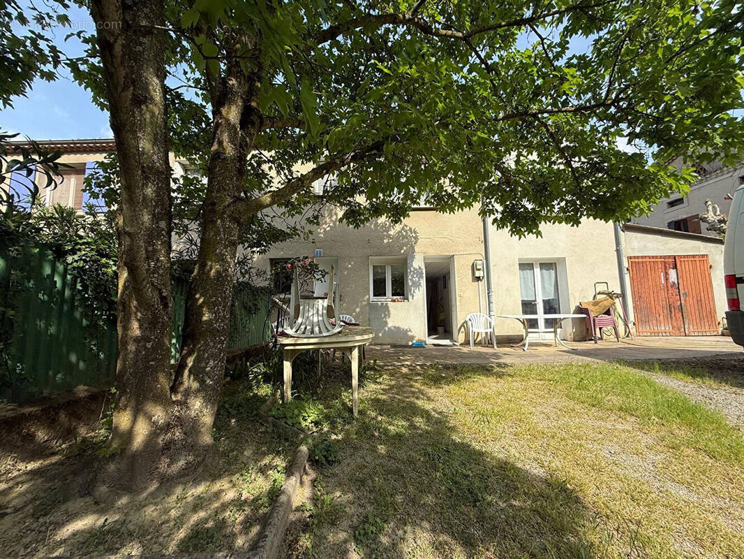 Maison à LIVRON-SUR-DROME