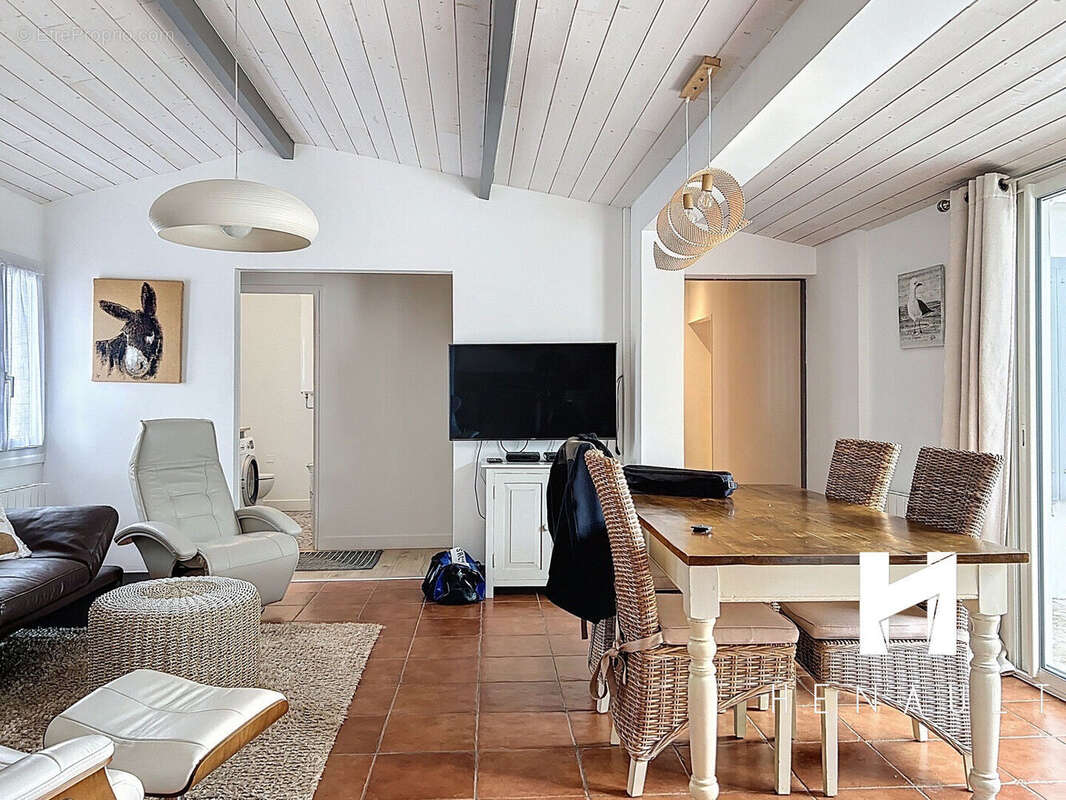 Maison à SAINT-MARTIN-DE-RE