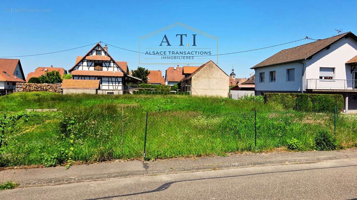 Terrain à ROESCHWOOG