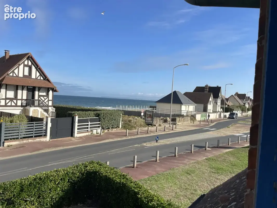 Appartement 4 pieces plein de charme + terrasse  vue mer+ parking - photo 2