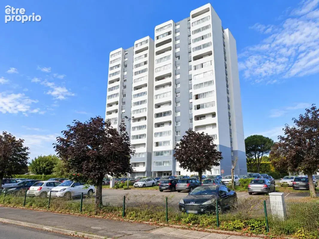 grand appartement T5 de 107m2 dans résidence calme avec 2 ba - photo 8