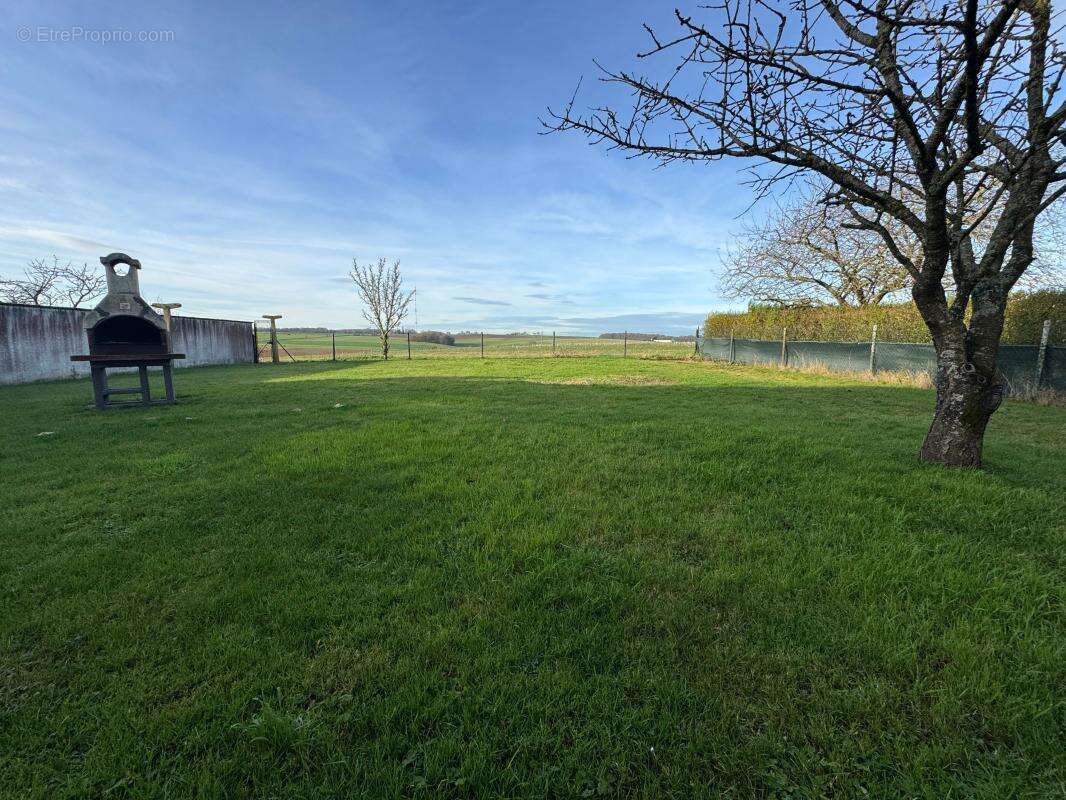 Maison à SAINT-JUST-EN-CHAUSSEE