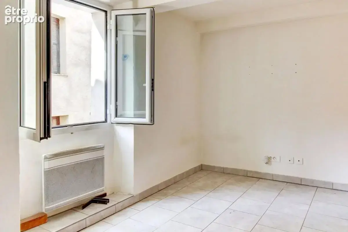 Maison de village en très bon état - ROQUESTÉRON - photo 6