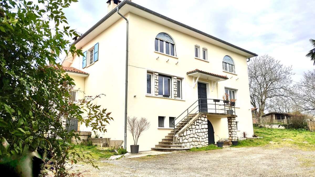 Maison à MUGRON
