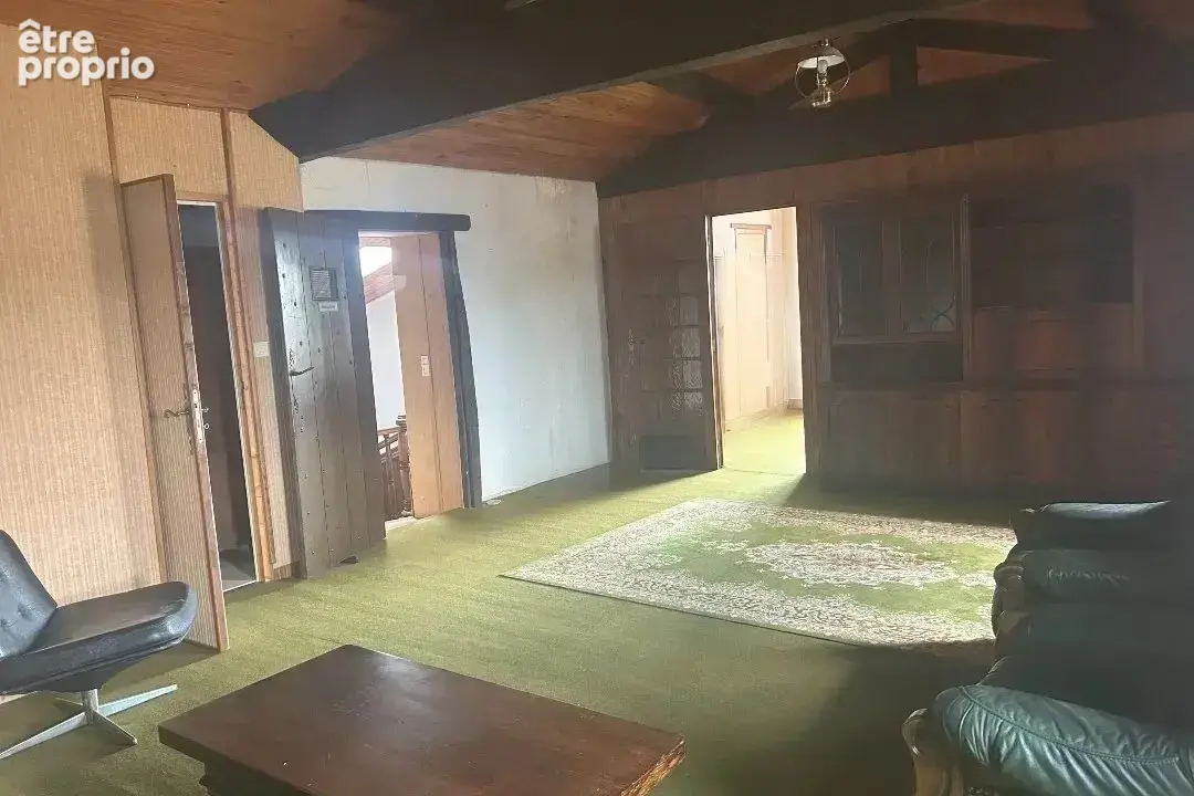 Maison de caractère avec grandes dépendances et jardin de 1 200 m² - photo 12