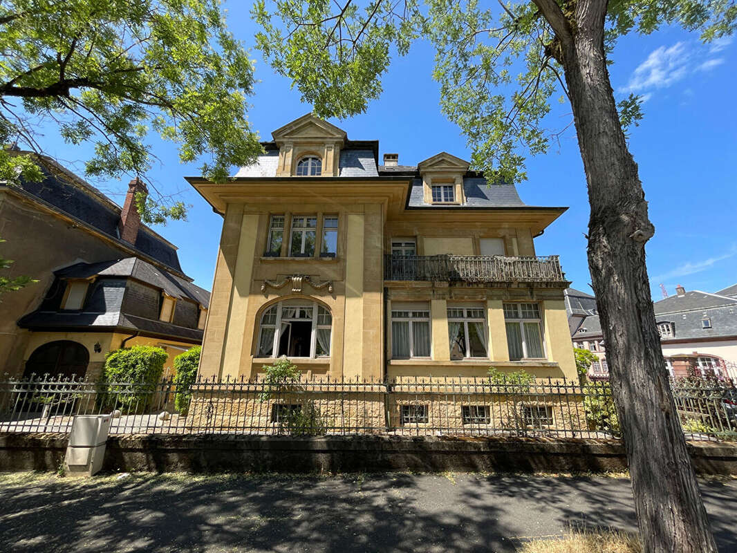 Maison bourgeoise traditionnelle XXè siècle à Metz LA VACQUINIERE - photo 14