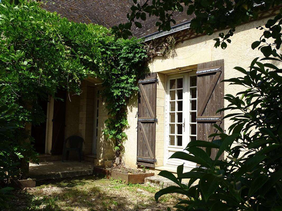 Maison Thonac 6 pièce(s) 136 m2 - photo 18