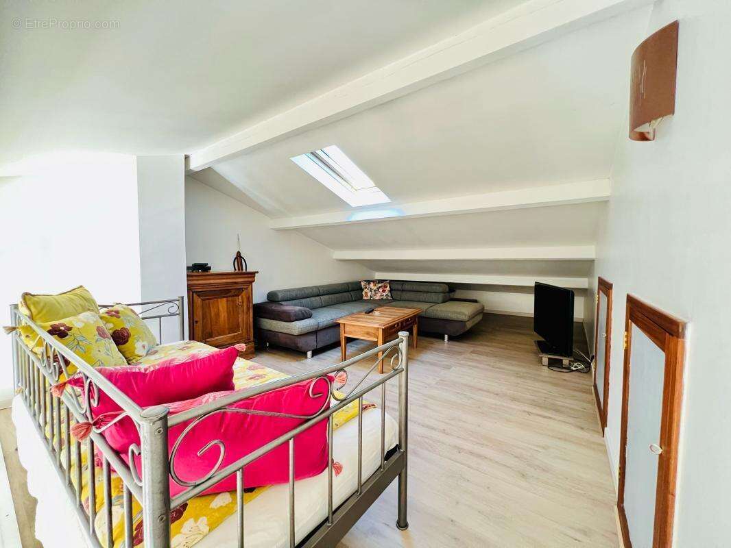 Maison à LA CADIERE-D&#039;AZUR