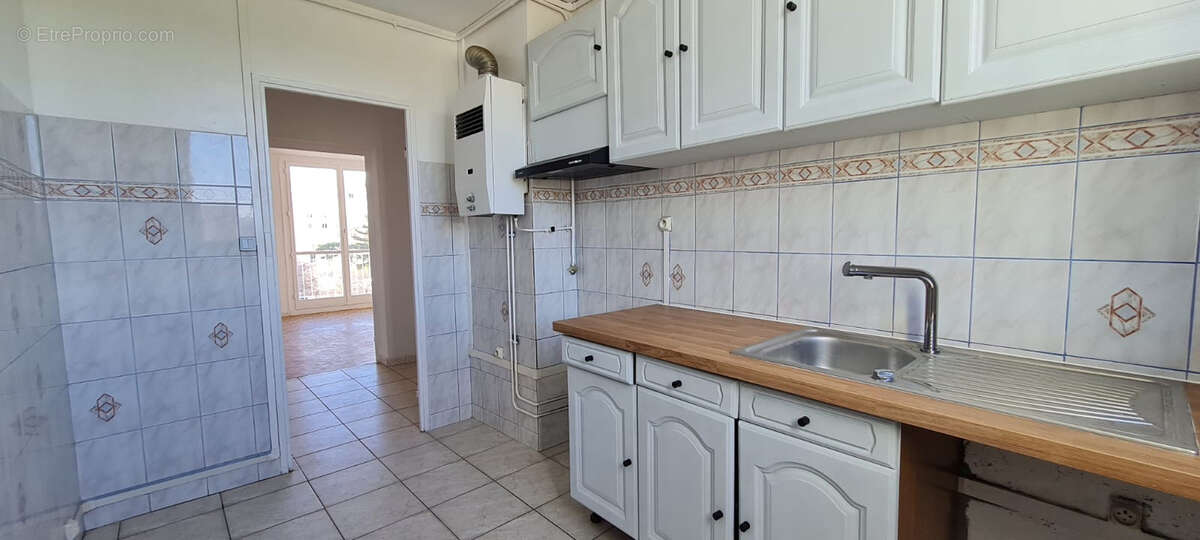 Appartement à PIERRELATTE