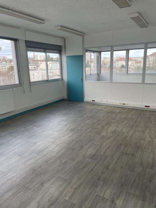 Immobilier Professionnel à vendre Besançon - photo 4
