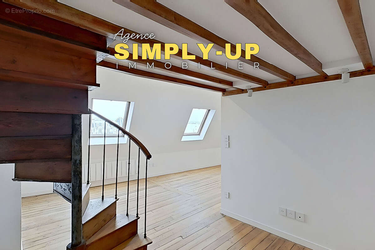 Appartement à PARIS-3E