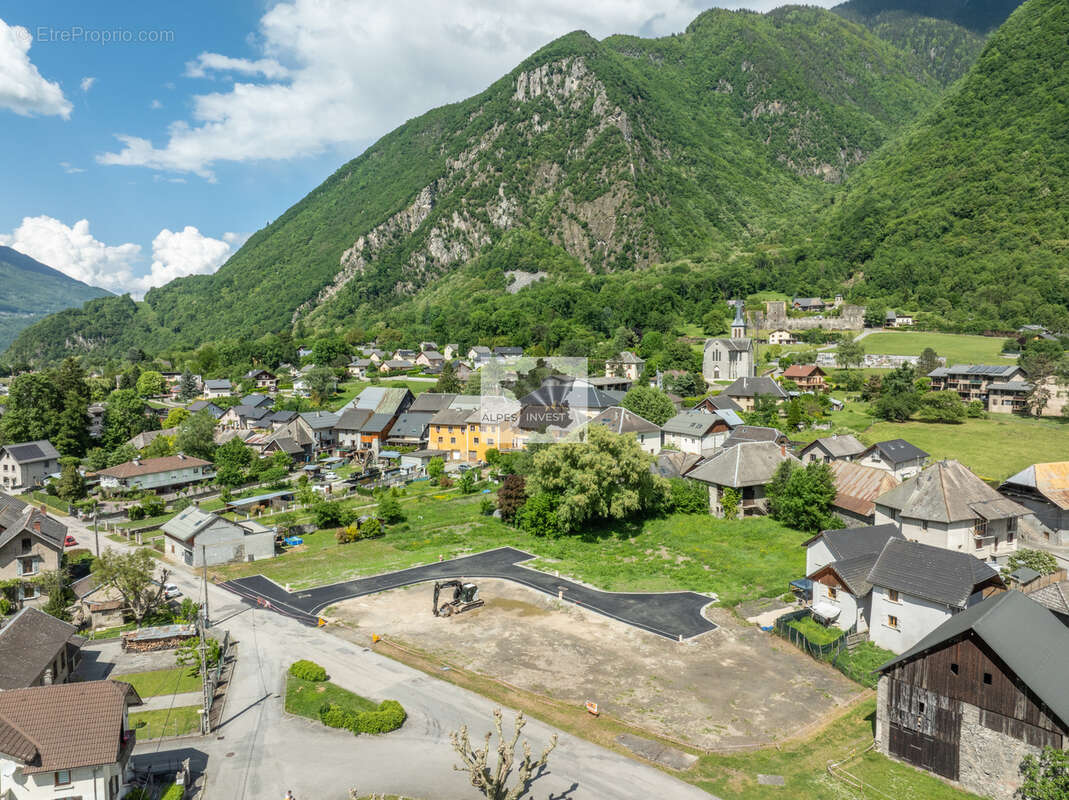 Terrain à EPIERRE