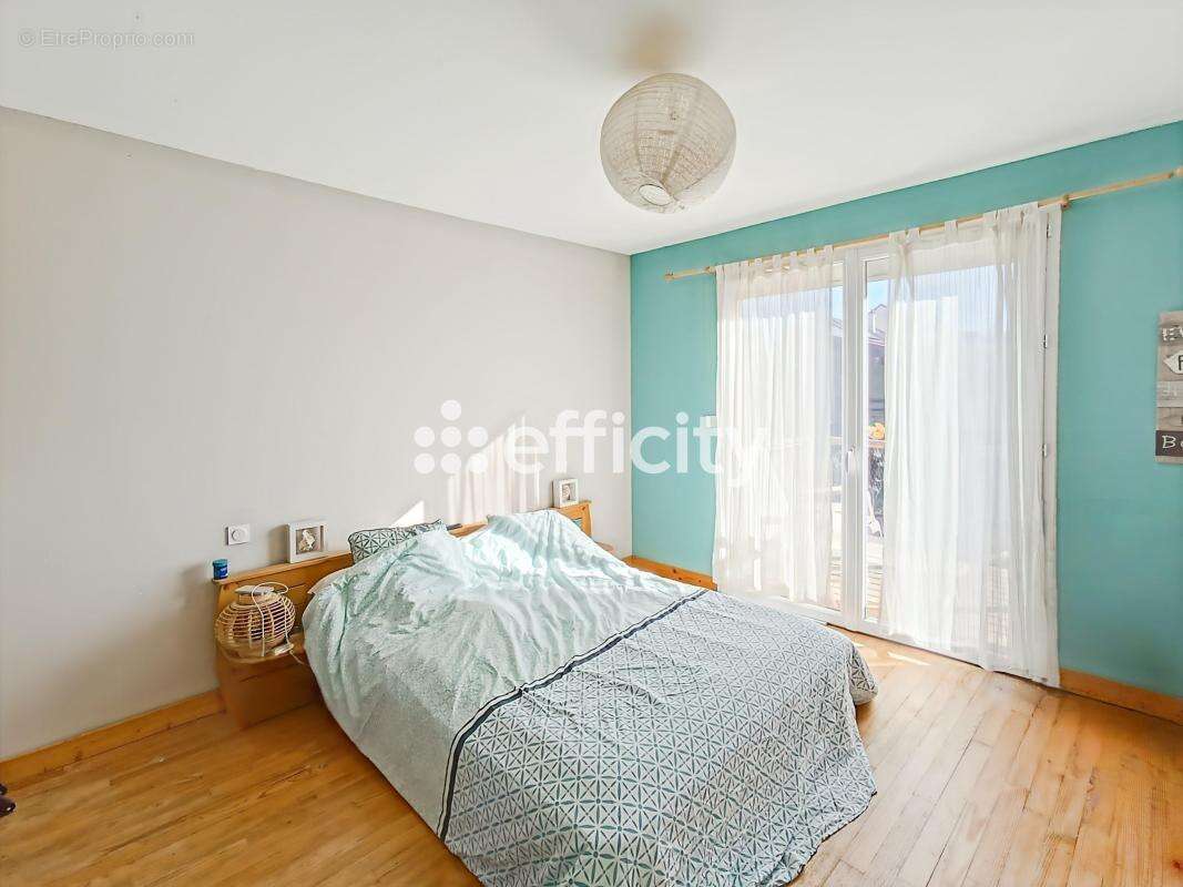 Maison à SAINT-PIERRE-LES-ELBEUF