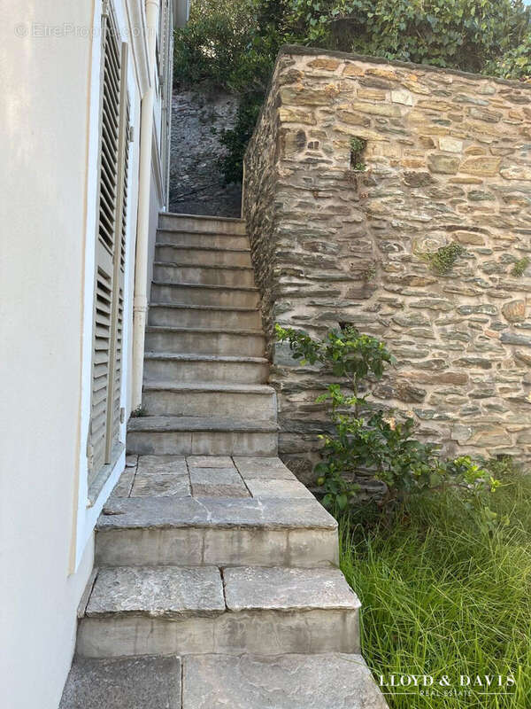 Maison 440 m² à Morsiglia  - photo 5