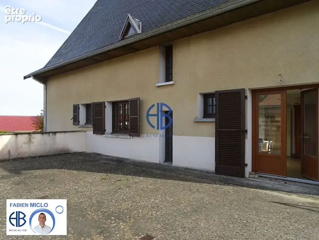 Maison Biol 11 pièce(s) 256 m2 - photo 17