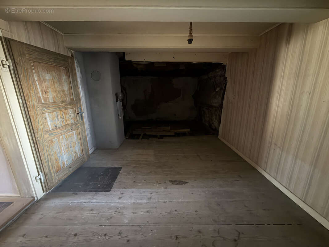 BOUXWILLER, Deux maisons accolées dont une à rénover et l'autre à réabiliter entièrement - photo 9