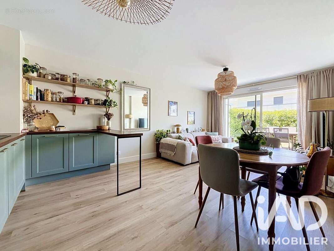 Appartement 75 m² à Vetraz-Monthoux  - photo 2
