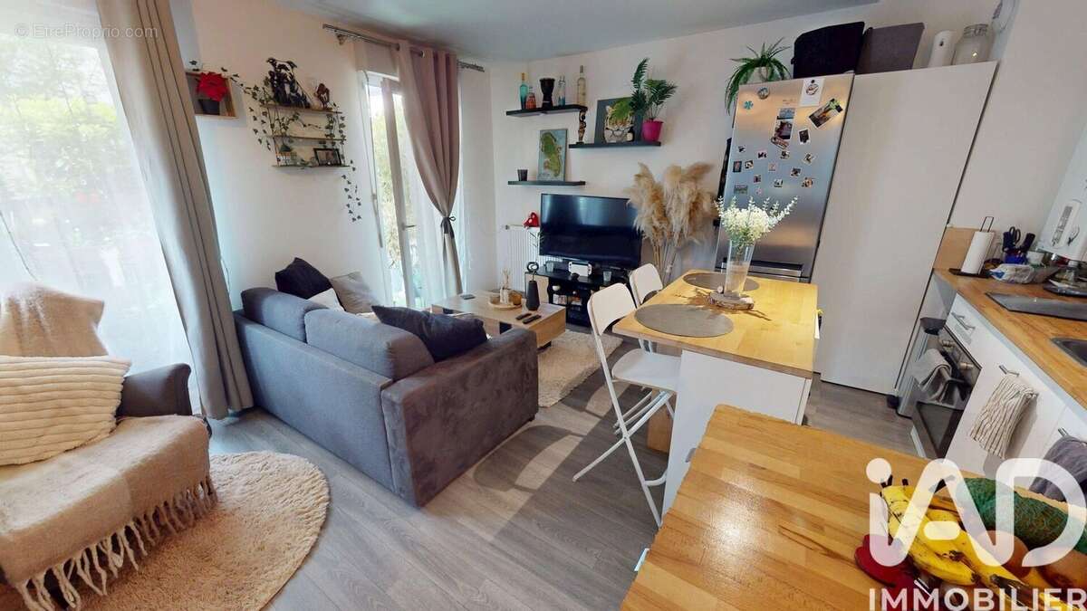 Photo 6 - Appartement à SAVIGNY-LE-TEMPLE