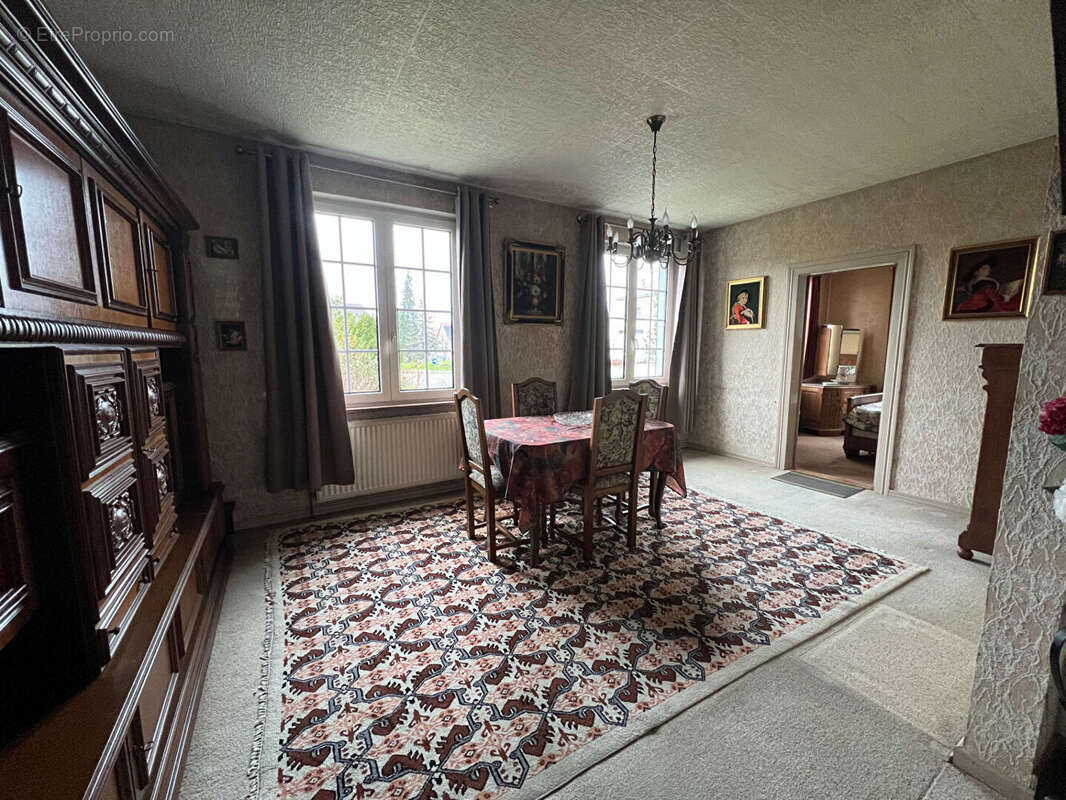 Maison à ERNOLSHEIM-BRUCHE