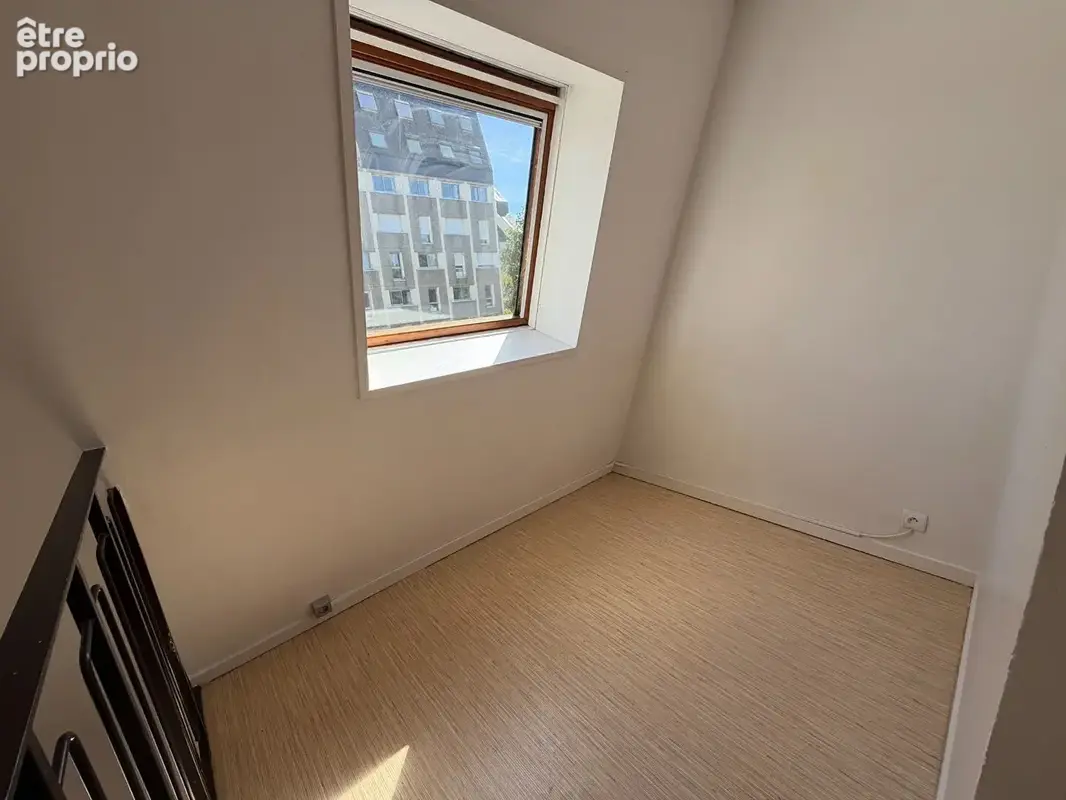 Appartement  2 pièces duplex métro Sainte-Anne - photo 7
