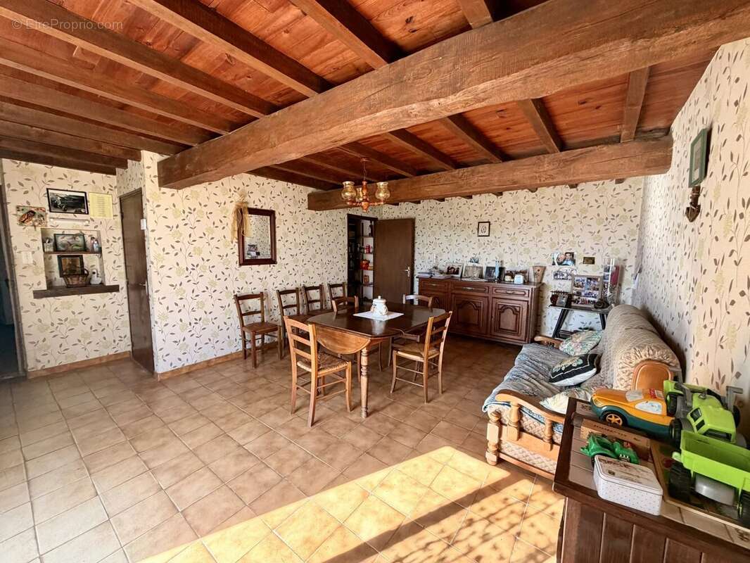 Maison à VILLEFRANCHE-DE-LAURAGAIS