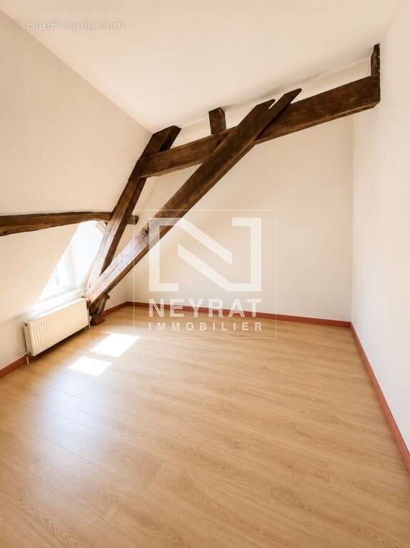 Duplex de caractère type T4 au cœur de Beaune - 107.1 m2 379 000 € - BEAUNE - photo 9