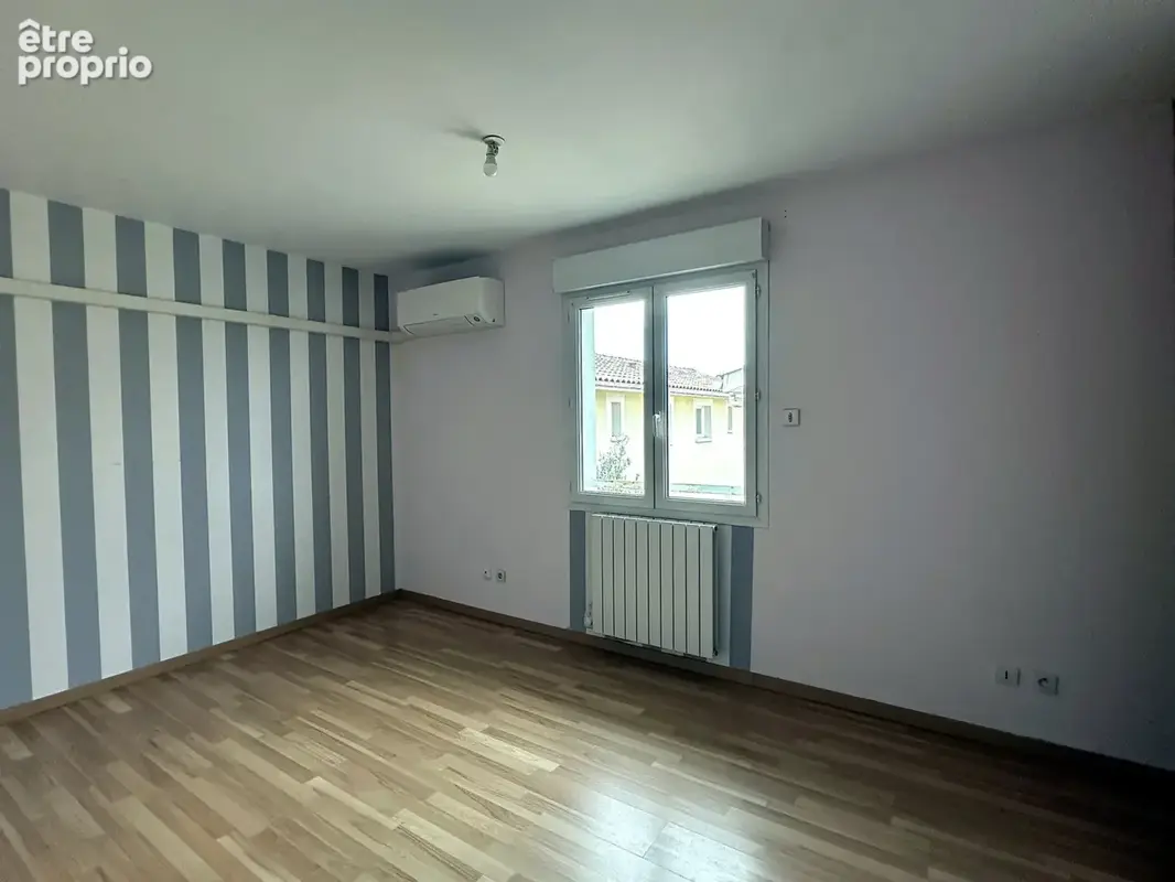 Ensemble de trois duplex avec terrasses et garages - photo 12